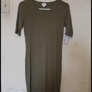 LuLaRoe olive green Julia, small
